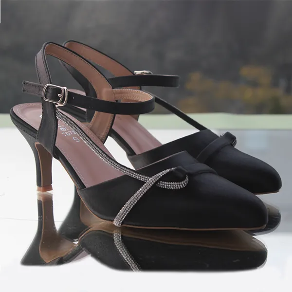 Black Heel Sandal for women