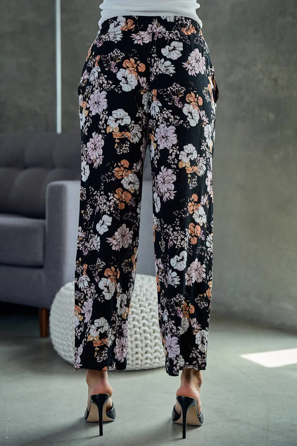 Doe and Rae - Wide Leg Pants With Elastic Waist Band - 8565P-1: L / Black