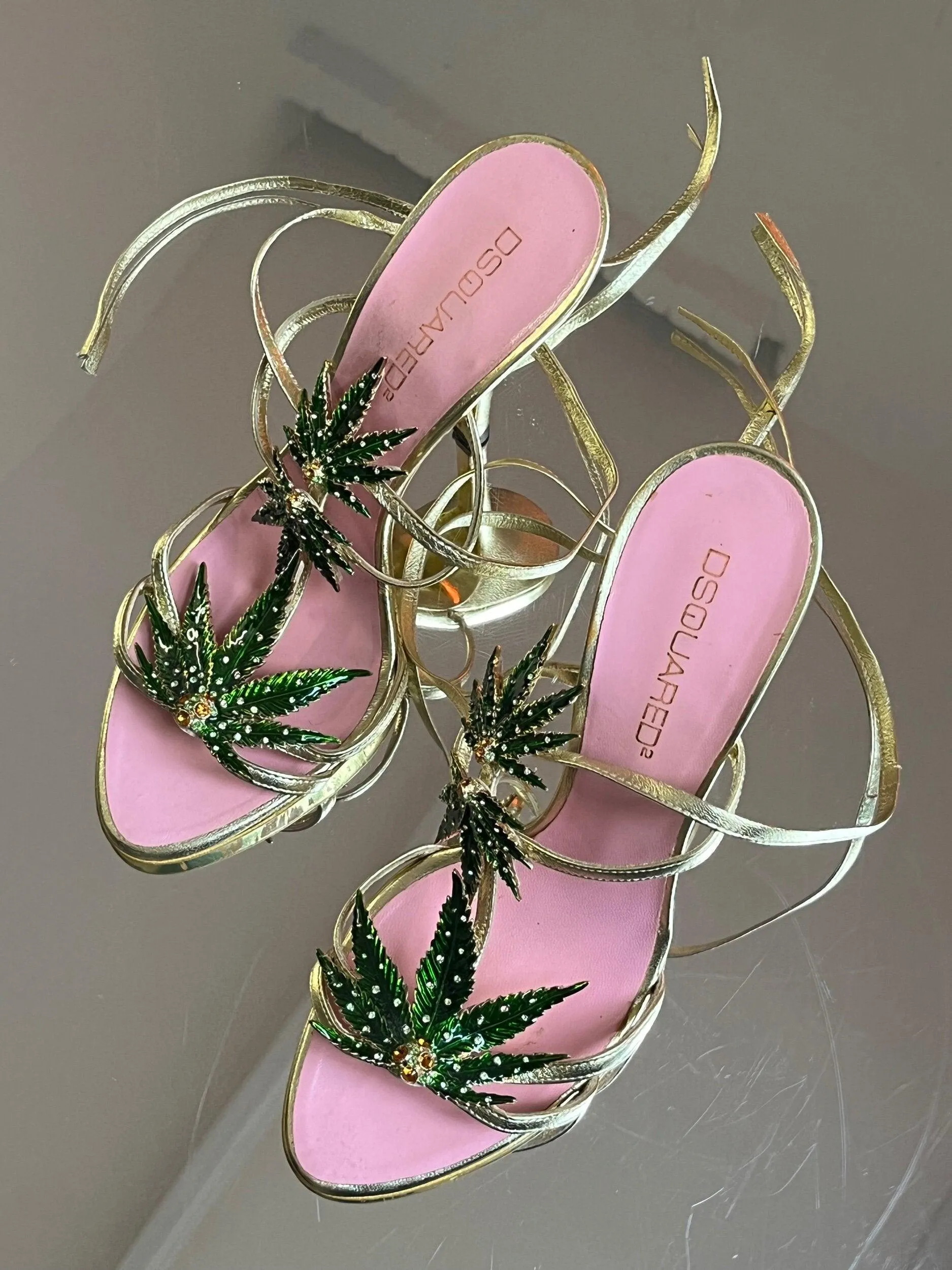 Dsquared2 marijuana leaf gold leather sandals