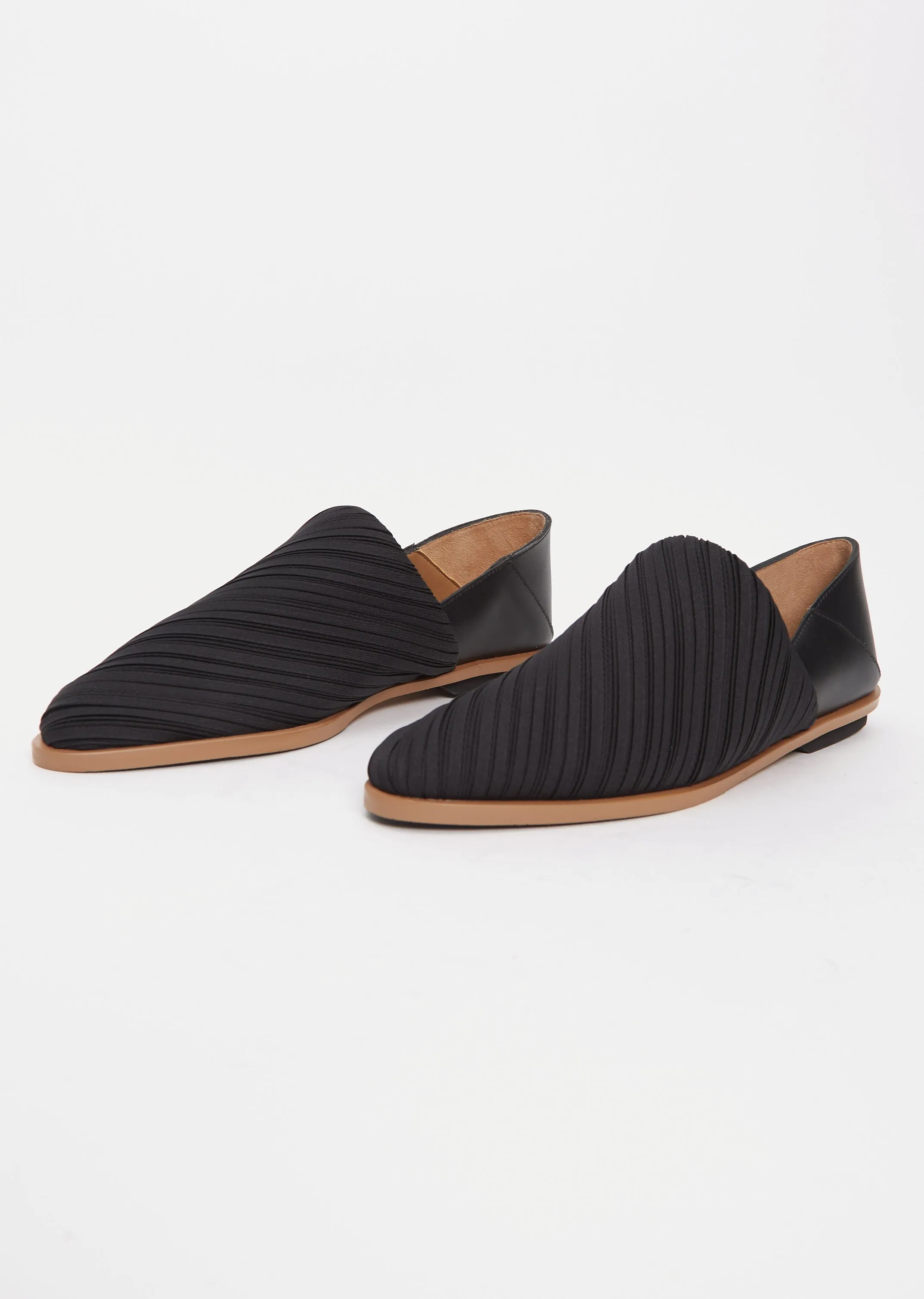 Pleats Slip-On