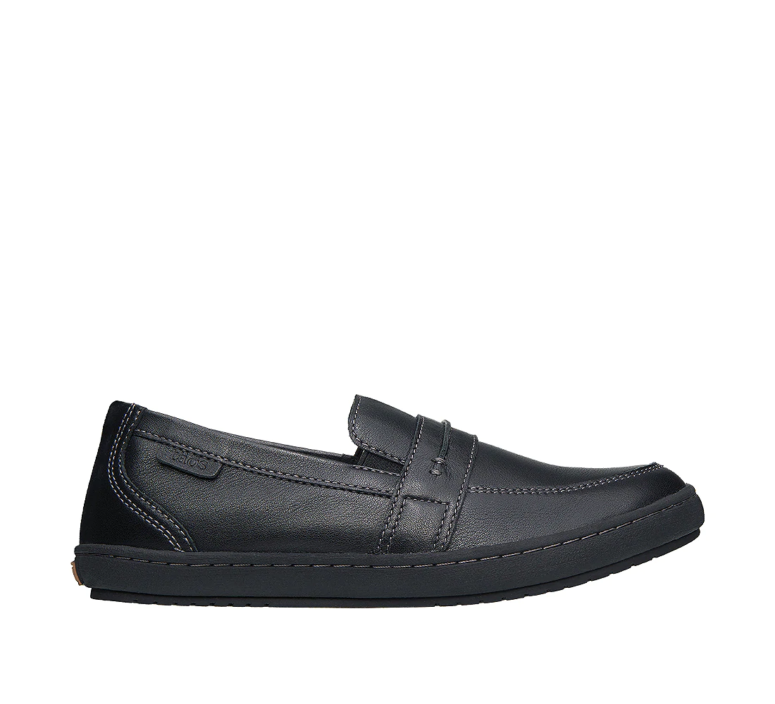 Taos Womens Upward Slip On Loafer- Black Black