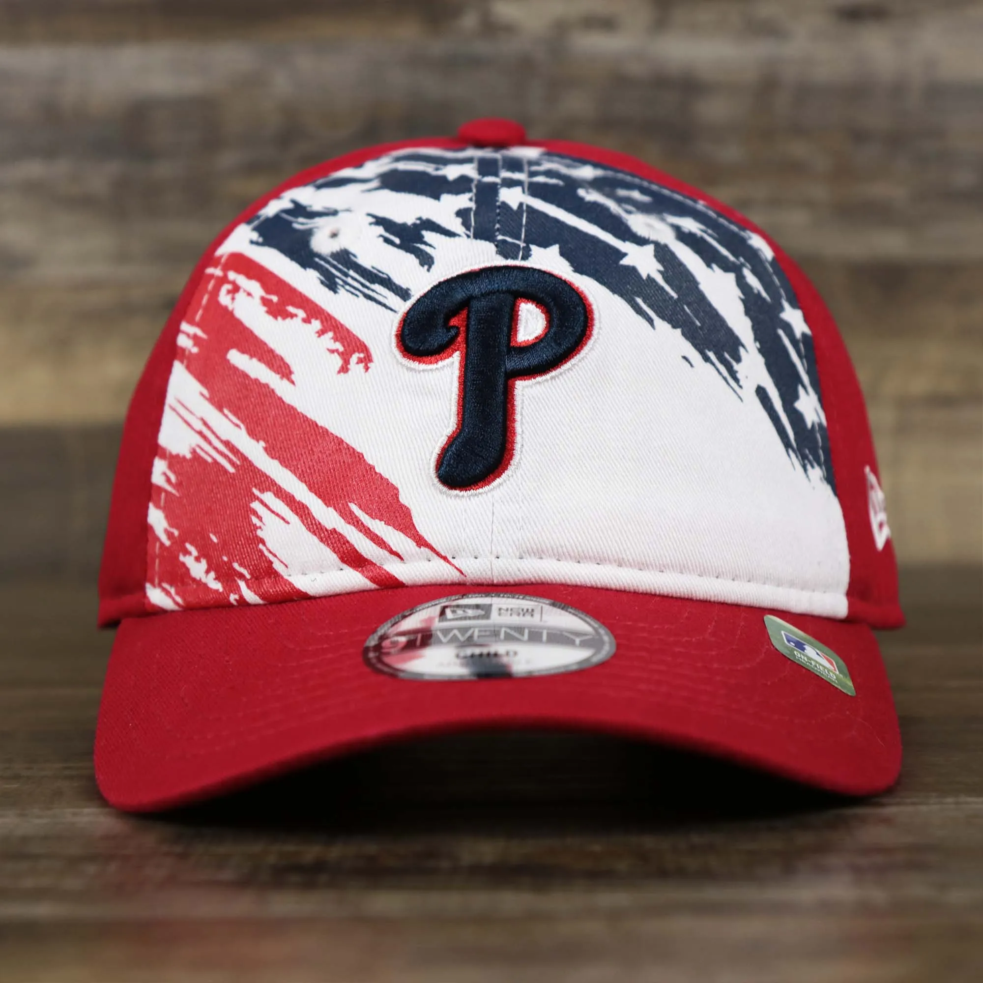 Youth Philadelphia Phillies 2022 4th of July Stars And Stripes 9Twenty Dad Hat | Red 9Twenty